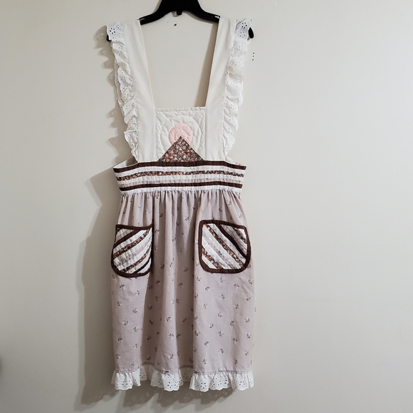 Vtg Quilted Prairie Style Apron